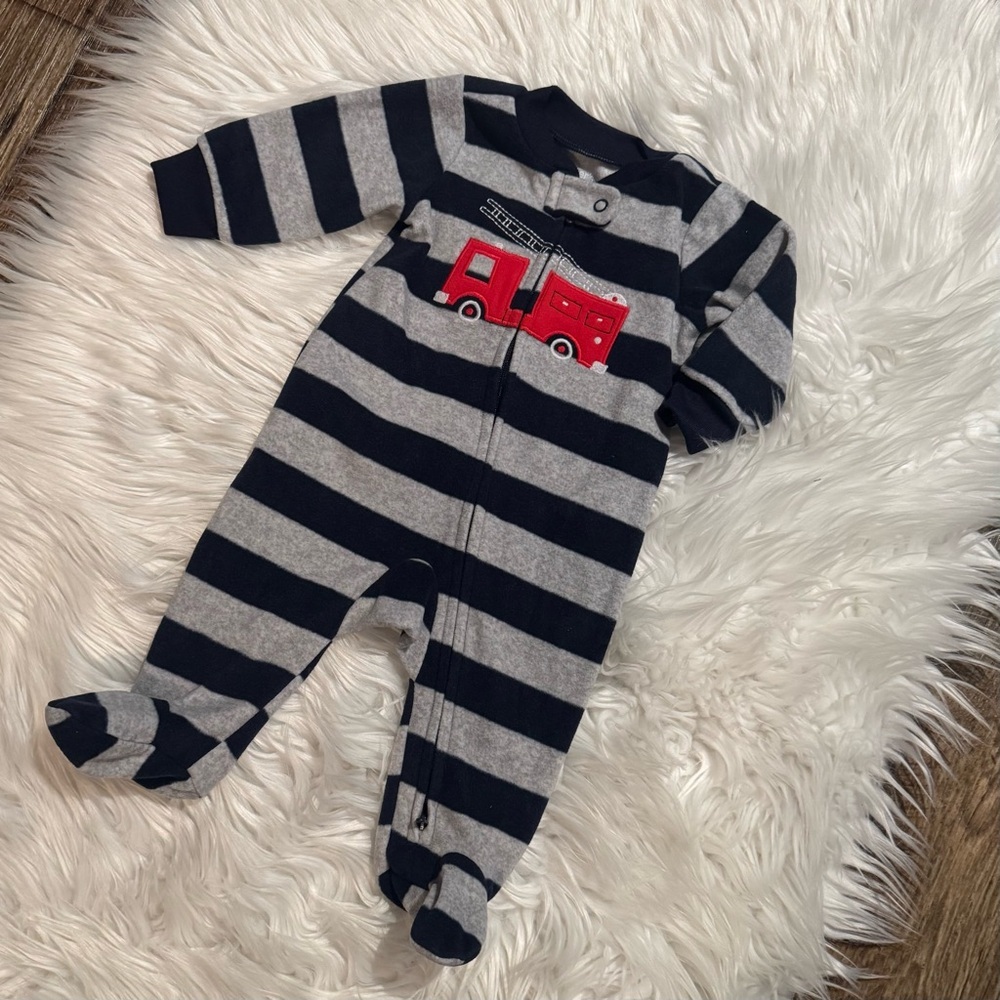 Carter’s Baby Boy Fire Truck Striped Fleece Footed Sleeper Size 3‎ Months